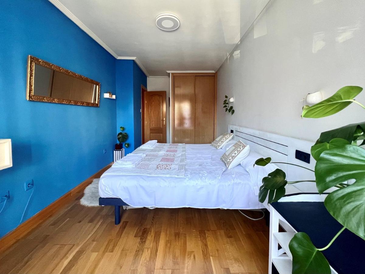 Housingleon- Casa Oliva Con Garaje Apartment Bagian luar foto